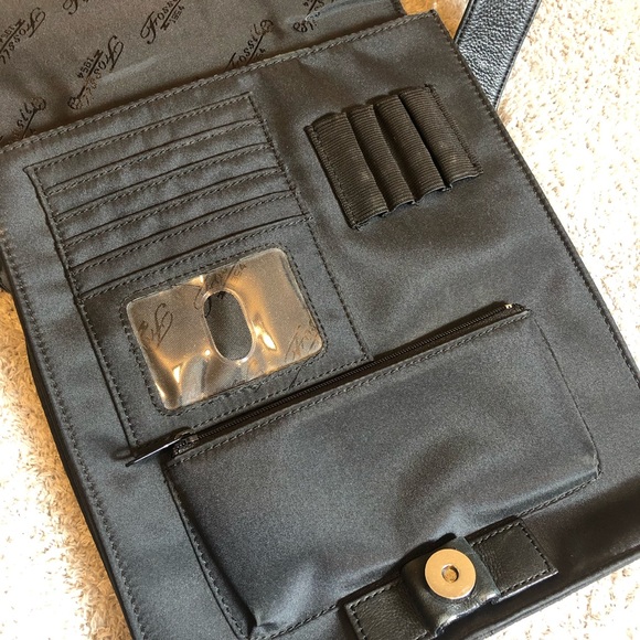 Vintage Fossil leather crossbody/shoulder bag - Picture 7 of 7